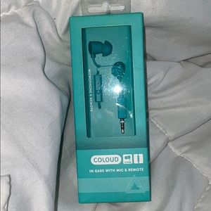 NEW COLOUD in-ears with mic & remote earbuds